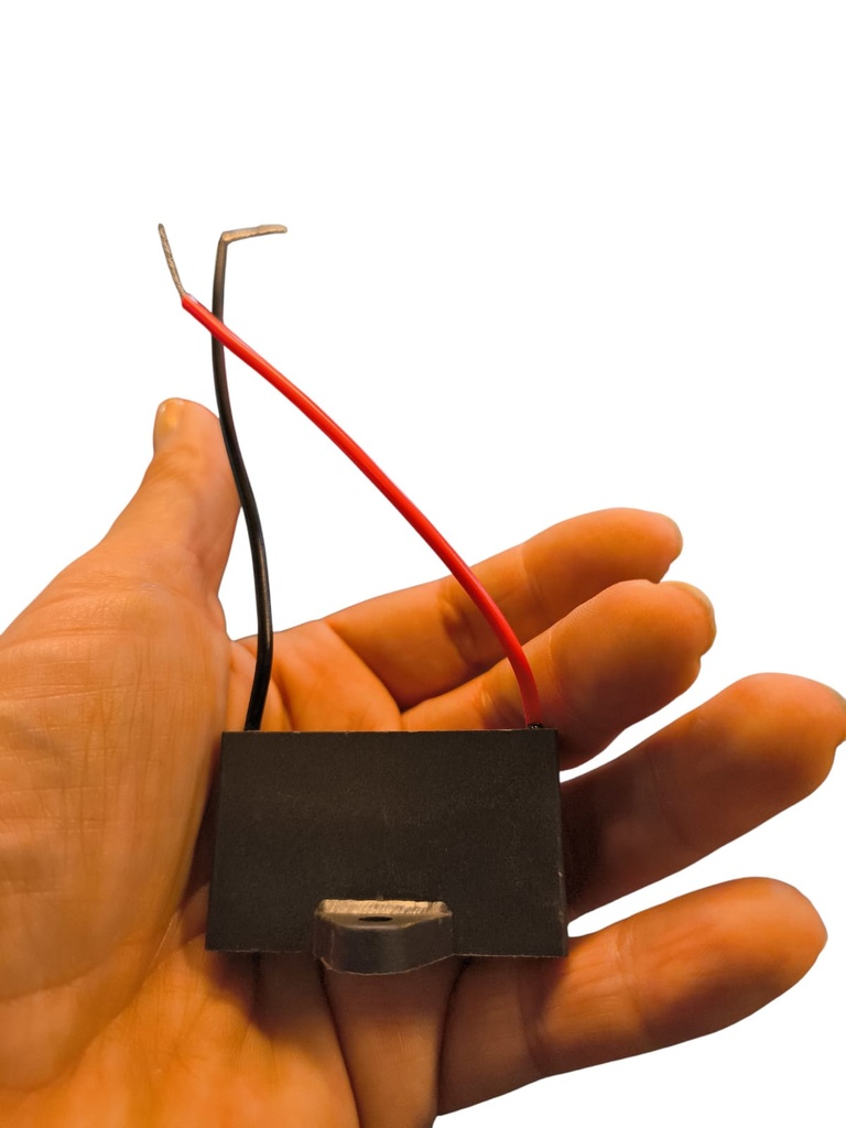 CAPACITOR PERMANENTE CUADRADO 10 UF MFD 450 VAC